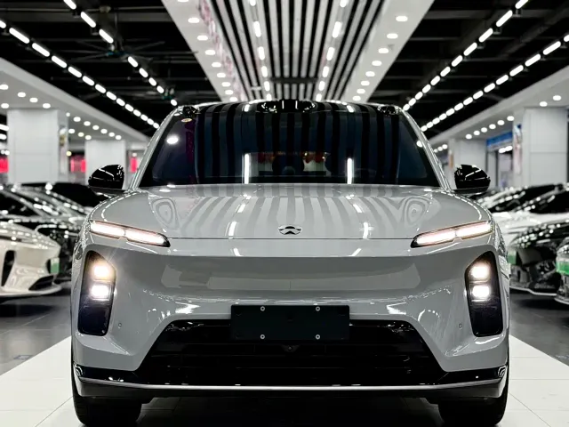 Nio EC6 — Фото автомобиля 2