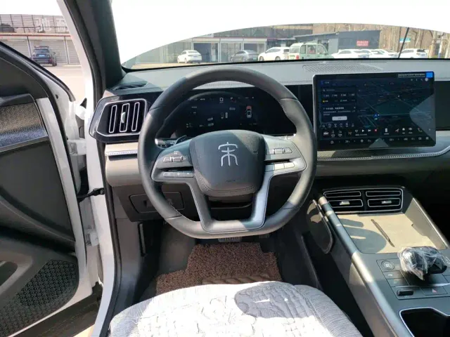 BYD Song Pro — Фото автомобиля 10
