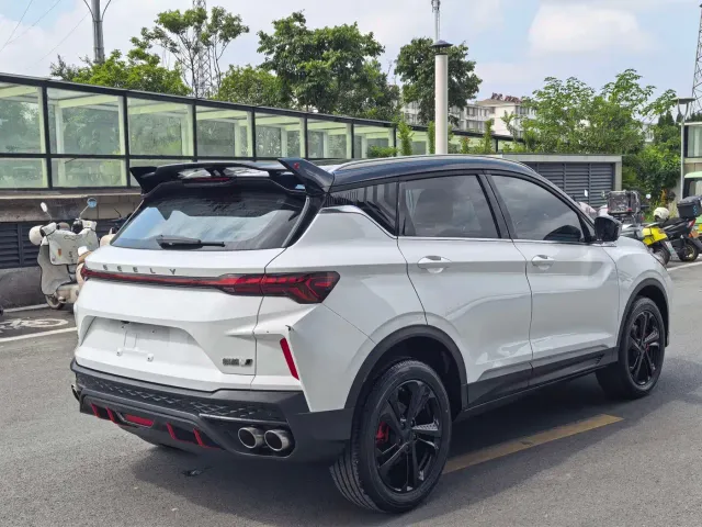 Geely Binyue — Фото автомобиля 6