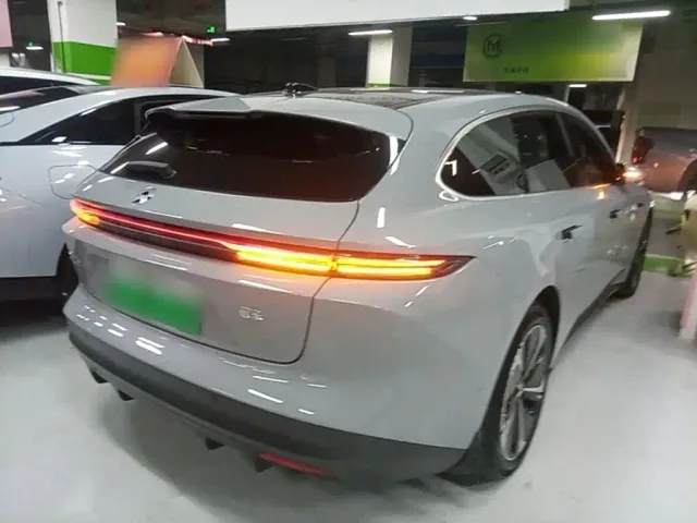 Nio ET5 Touring — Фото автомобиля 6