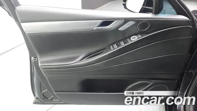 Genesis G80 Бензин 3.5 турбо AWD — Фото автомобиля 20