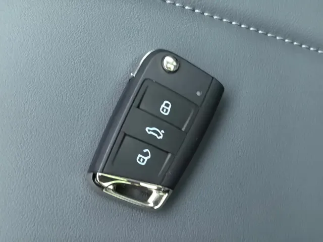 Volkswagen Sagitar — Фото автомобиля 18