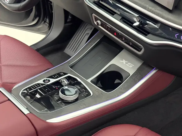 BMW X5 — Фото автомобиля 22