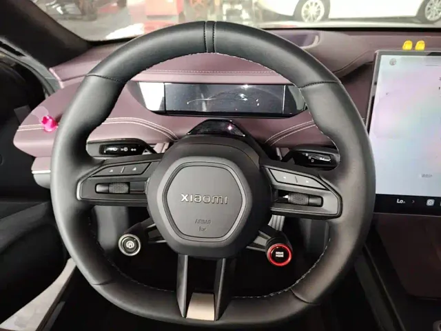 Xiaomi SU7 — Фото автомобиля 10
