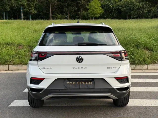 Volkswagen T-Roc — Фото автомобиля 7