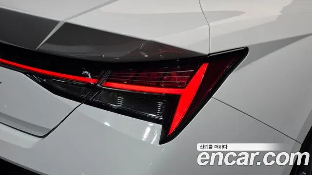 Hyundai Avante — Фото автомобиля 8