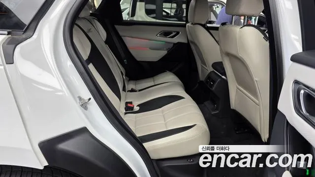 Land Rover Range Rover Velar — Фото автомобиля 12