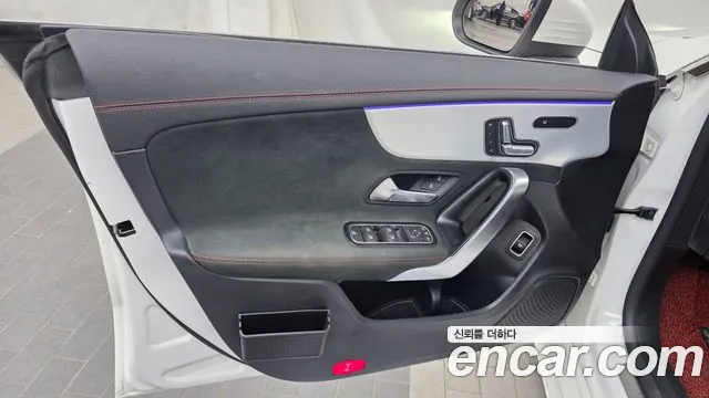 Mercedes-Benz CLA-Class — Фото автомобиля 24