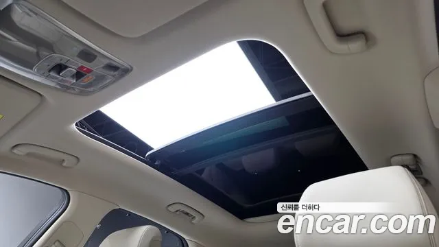 Genesis GV70 — Фото автомобиля 21
