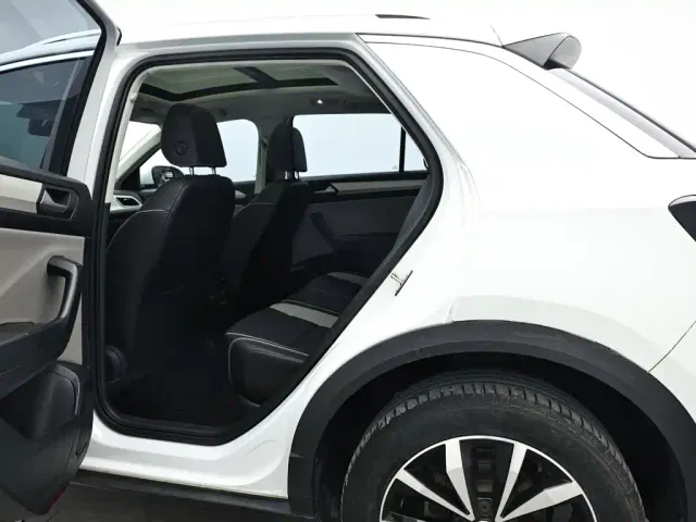 Volkswagen T-Roc — Фото автомобиля 8