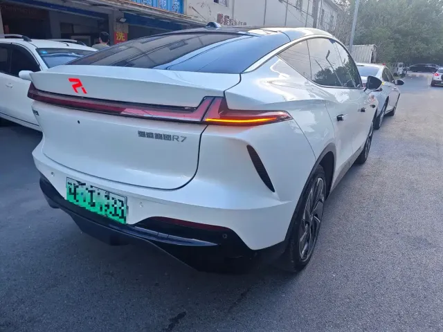 Roewe Feifan R7 — Фото автомобиля 4