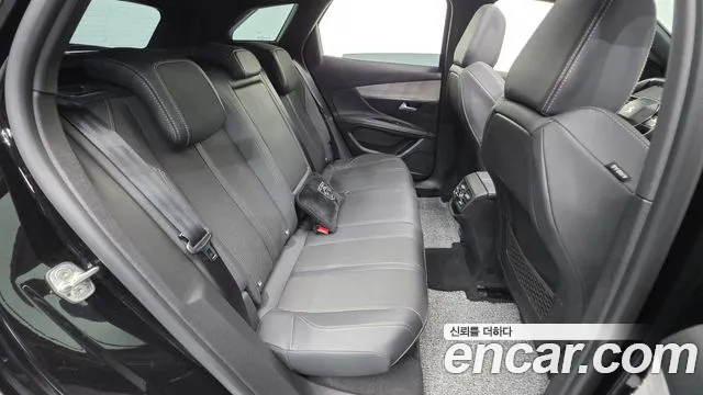 Peugeot 3008 — Фото автомобиля 30