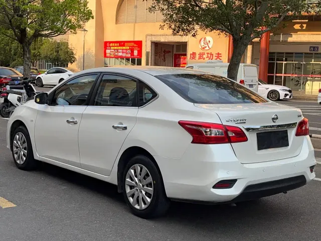 Nissan Sylphy — Фото автомобиля 6