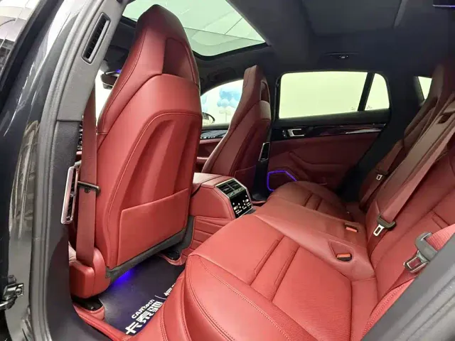 Porsche Panamera — Фото автомобиля 17