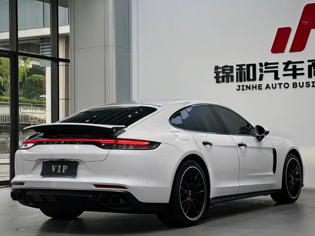 Porsche Panamera — Фото автомобиля 6
