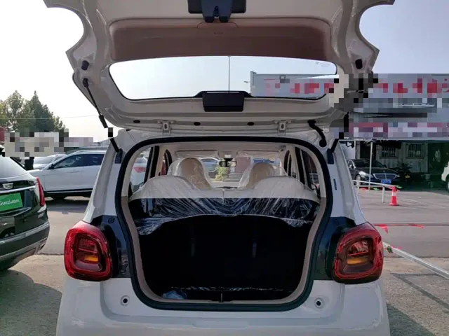 Wuling Hongguang Mini EV — Фото автомобиля 18