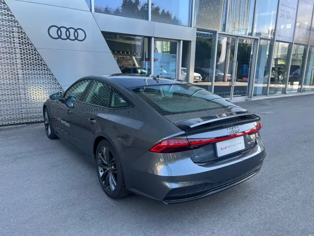 Audi A7 — Фото автомобиля 5