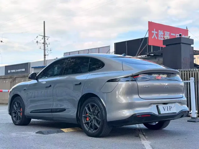 IM Motors LS6 — Фото автомобиля 7