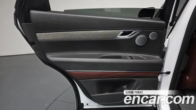 Genesis GV80 — Фото автомобиля 13