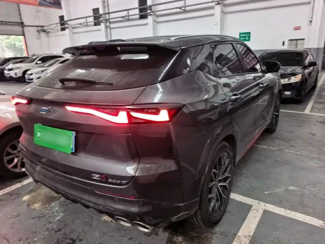 Changan Z6 — Фото автомобиля 6