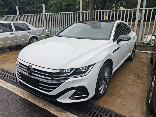 Фотография автомобиля — Volkswagen CC