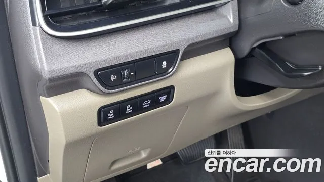Kia Carnival 4th Gen — Фото автомобиля 27