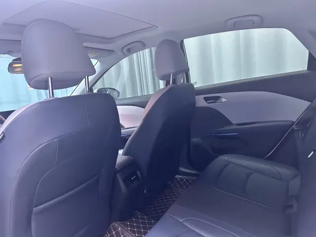 Chevrolet Monza — Фото автомобиля 13