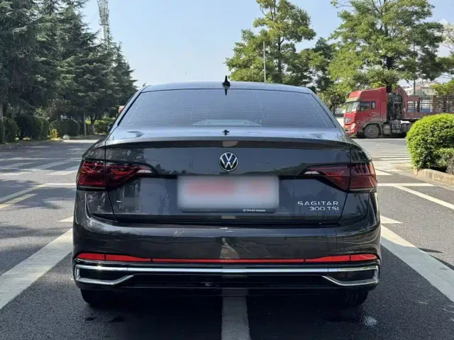 Volkswagen Sagitar — Фото автомобиля 6