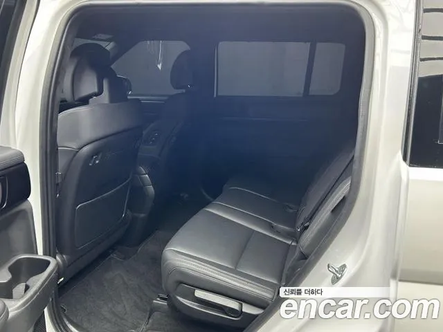Hyundai Santafe — Фото автомобиля 8