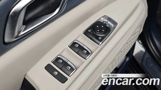 Kia Carnival Generation 4 — Фото автомобиля 29