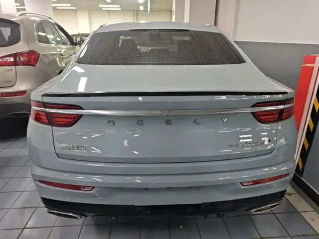 Geely Xingrui — Фото автомобиля 5