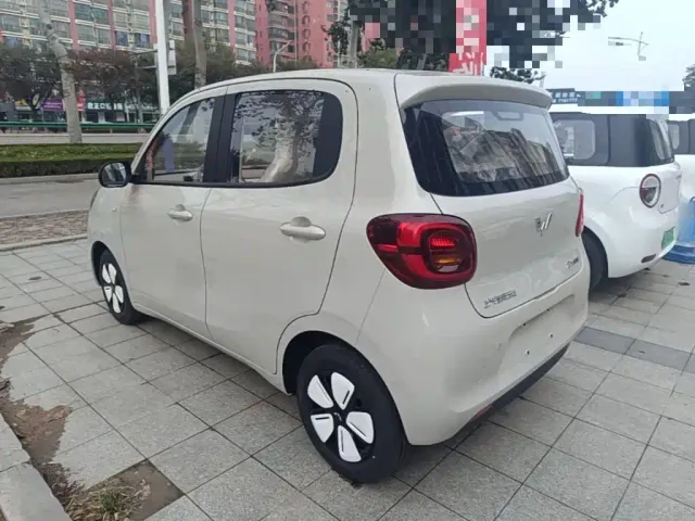 Wuling Hongguang Mini EV — Фото автомобиля 4
