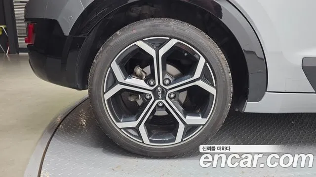 Kia Niro The All New — Фото автомобиля 5