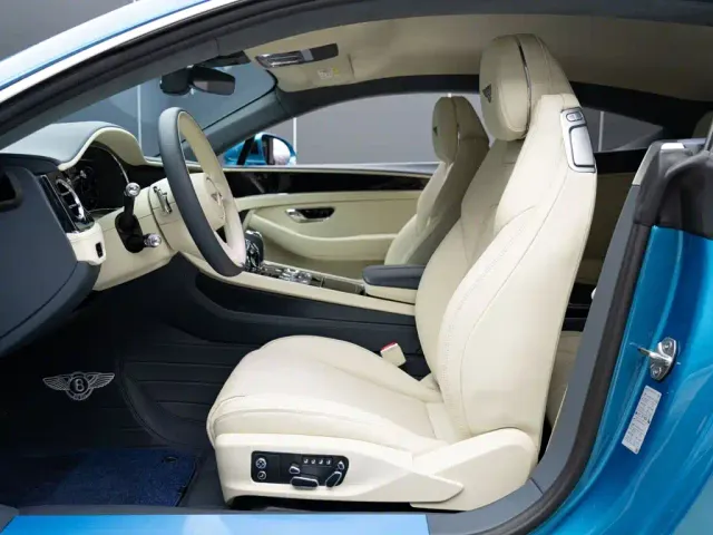 Bentley Continental — Фото автомобиля 10