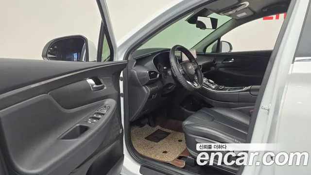 Hyundai Santa Fe New — Фото автомобиля 15