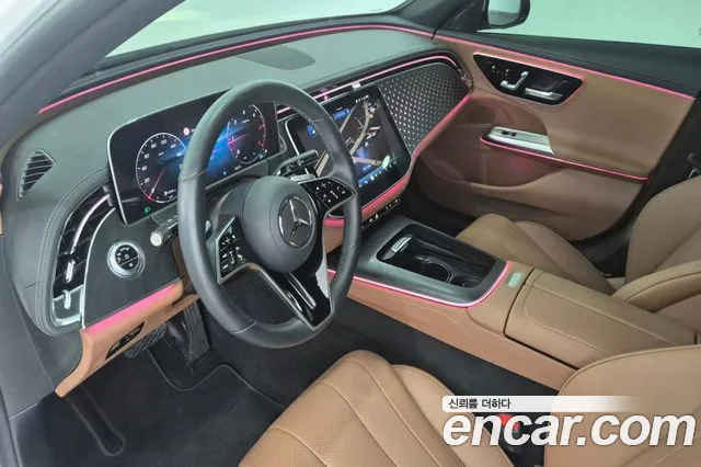 Mercedes-Benz E-Class — Фото автомобиля 9