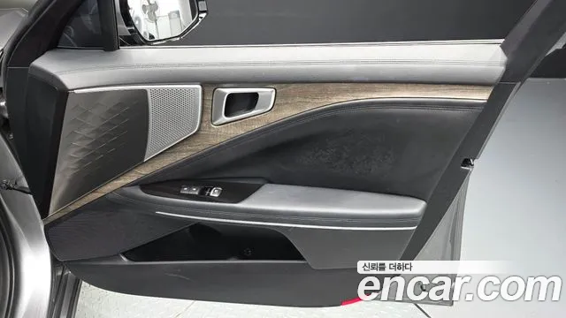 Kia K8 2.5 Бензин 2WD — Фото автомобиля 24