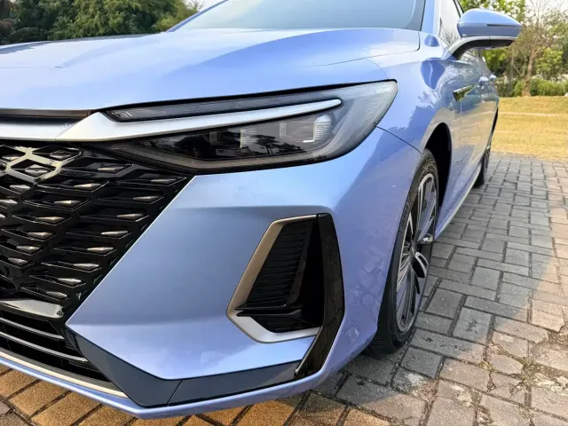 Chery Arrizo 8 — Фото автомобиля 27