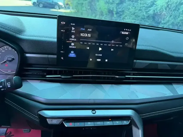 Geely Vision X6 — Фото автомобиля 7