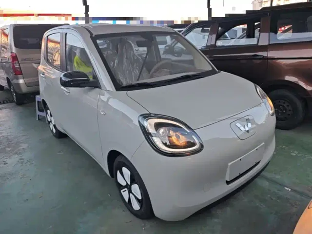 Wuling Hongguang Mini EV — Фото автомобиля 3