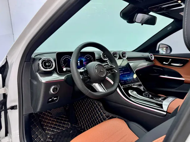 Mercedes-Benz C-Class — Фото автомобиля 6