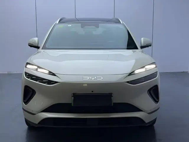 BYD Sealion 06 — Фото автомобиля 3