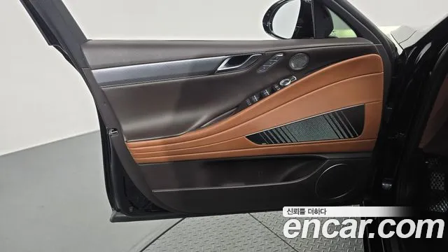 Genesis G80 RG3 — Фото автомобиля 13