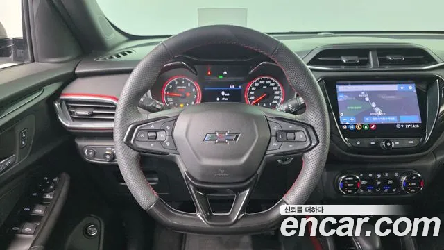 ChevroletGMDaewoo Trailblazer Trailblazer 1.3 турбо 4WD — Фото автомобиля 14