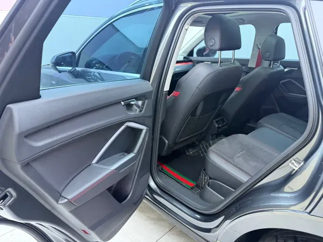 Audi Q3 — Фото автомобиля 15