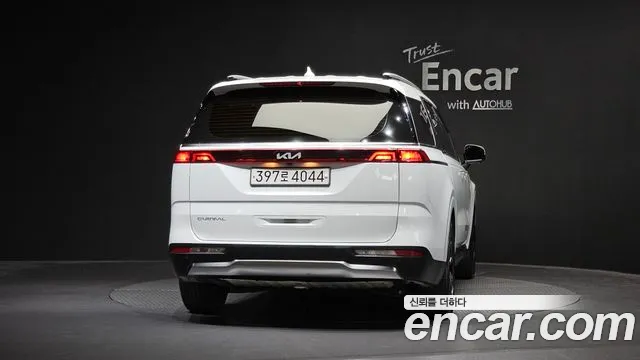 Kia Carnival 4th Gen — Фото автомобиля 4