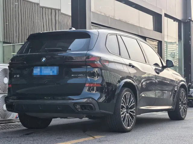 BMW X5 — Фото автомобиля 9