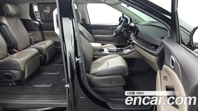 Kia Carnival 4th Gen — Фото автомобиля 16
