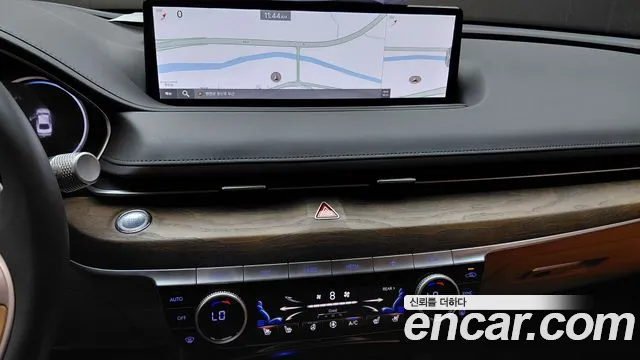 Genesis G80 Бензин 2.5 турбо AWD — Фото автомобиля 13