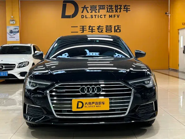 Фотография автомобиля — Audi A6L